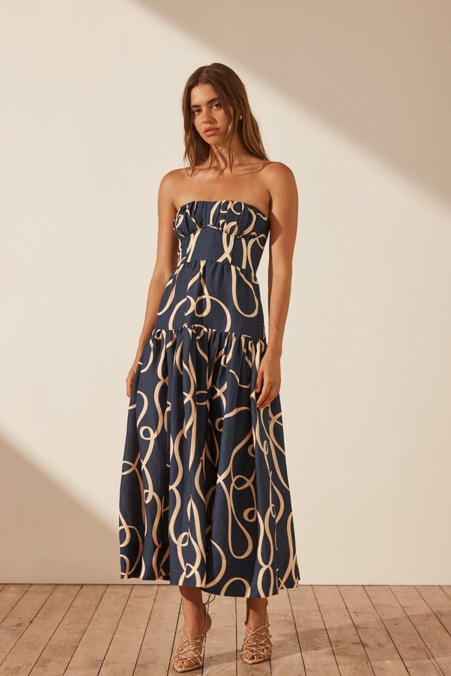 Clothing Shona Joy | Vivaro Linen Strapless Ruched Midi Dress